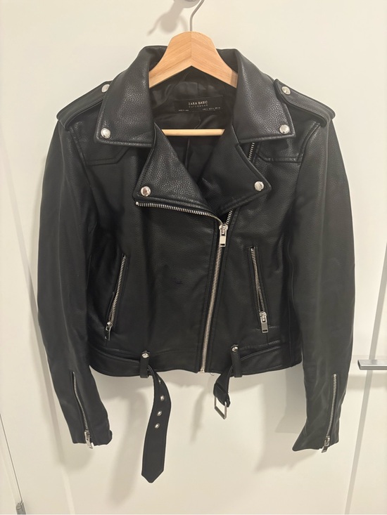 Zara Jackets & Blazers - Zara Black Moto Leather Jacket with Silver Hardware